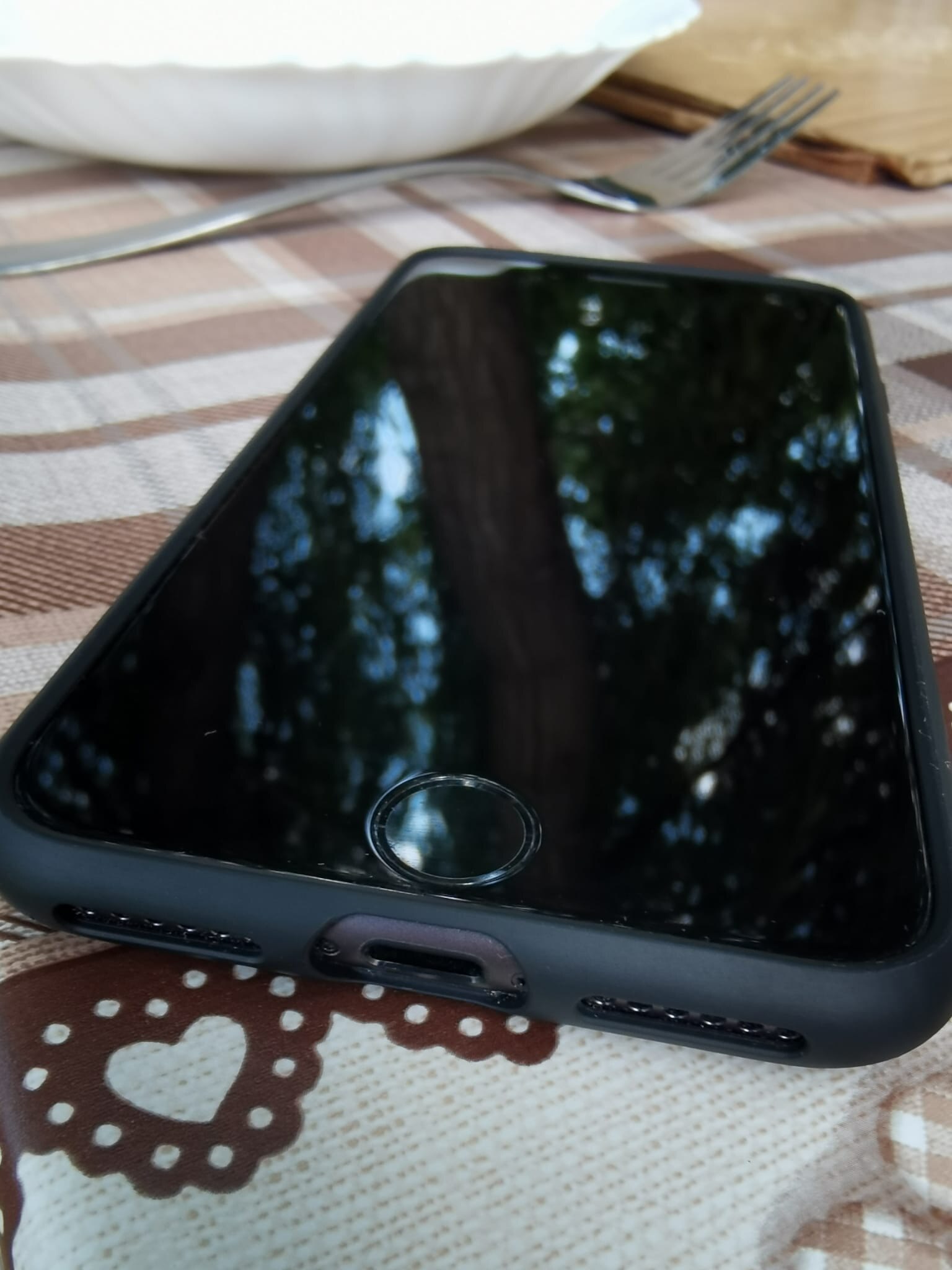 Carcasa Spigen Liquid Crystal compatibila cu iPhone 7/8/SE 2020/2022 Matte Black