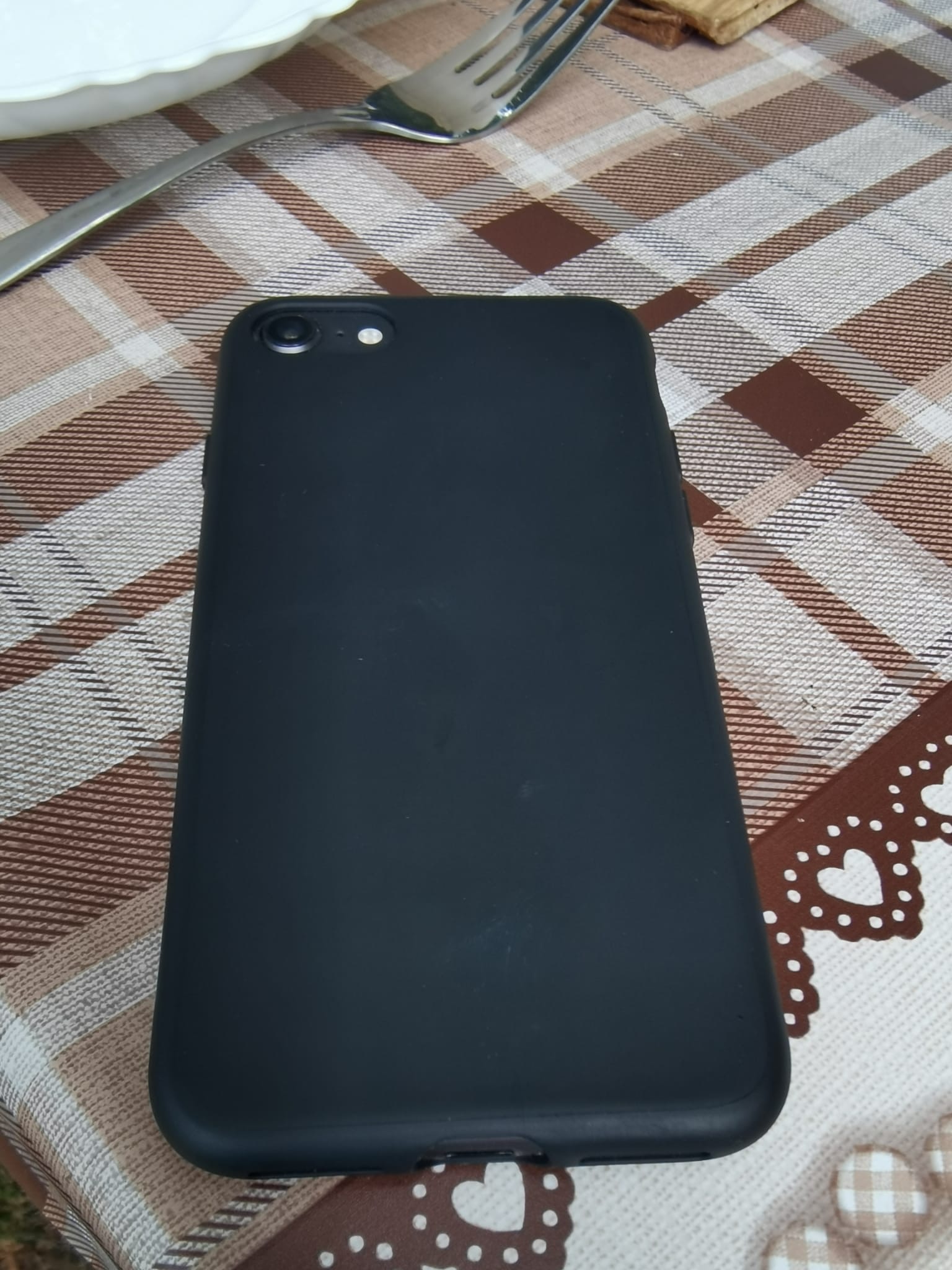 Carcasa Spigen Liquid Crystal compatibila cu iPhone 7/8/SE 2020/2022 Matte Black