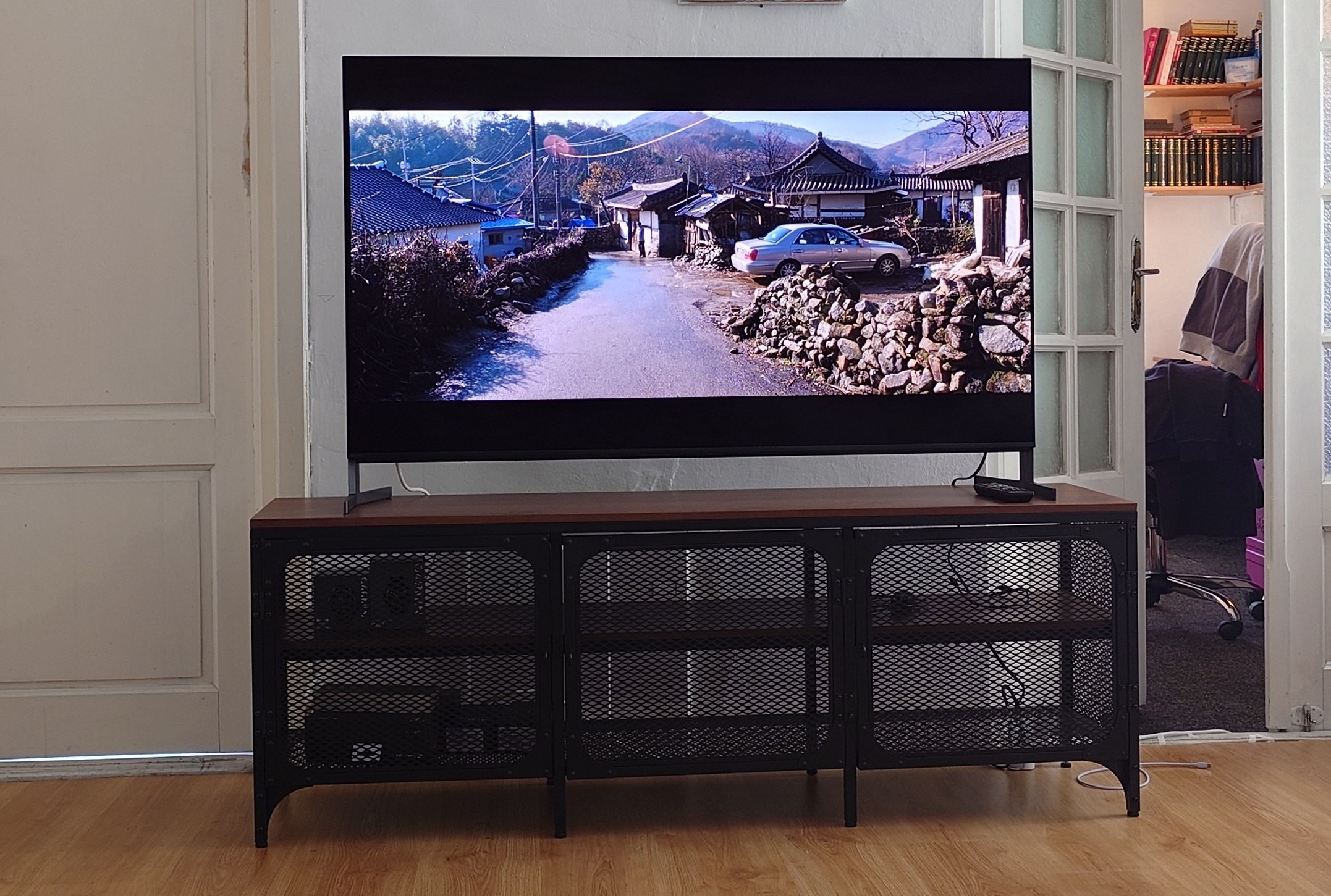 Televizor Sony BRAVIA 8M2 OLED 55XR8M2, 139 cm, Smart Google TV, 4K Ultra HD, 100 Hz, Clasa F (Model 2025)