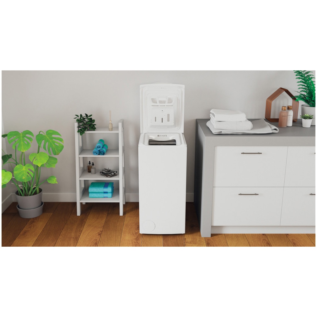 Masina de spalat rufe cu incarcare verticala Indesit BTWS72200EU/N, 7 kg, 1200 rpm, Clasa E, Turn&Go, Display digital, Alb
