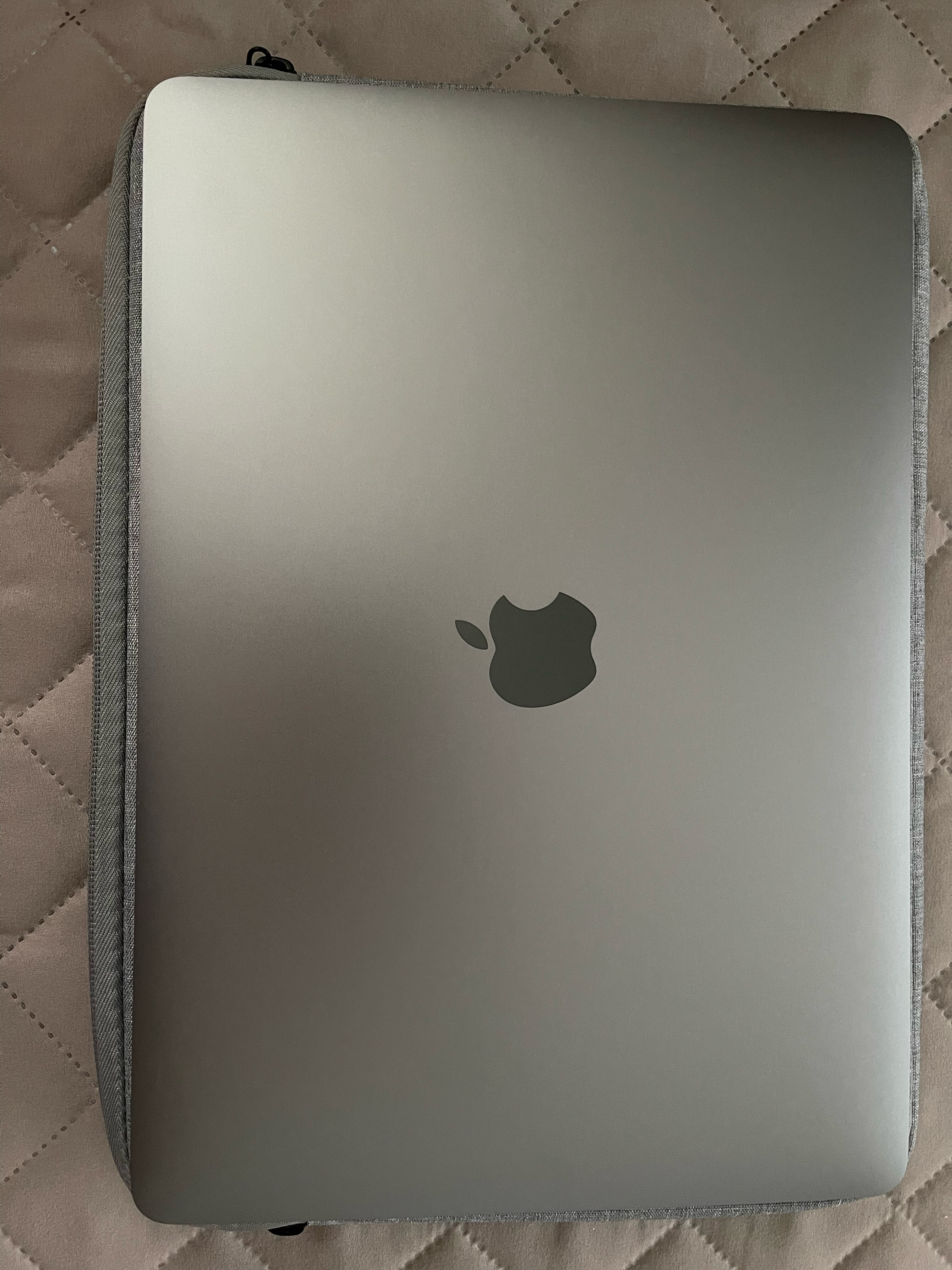 Husa de protectie si transport laptop Apple MacBook Air 2018-2019, MacBook Pro Touch Bar 2016-2019, MacBook Pro fara Touch Bar 2016-2017, 13" inch, negru