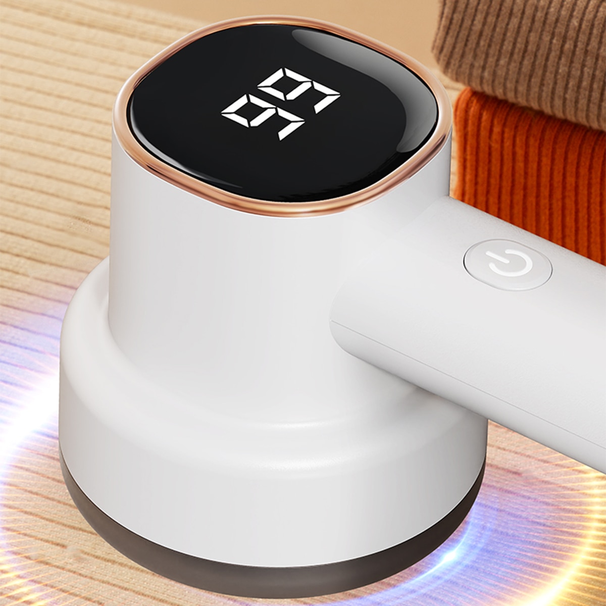 Aparat de curatat scame electric reincarcabil cu afisaj digital，cutit cu 6 lame din inox, 3 inaltimi de taiere，90 de minute de functionare