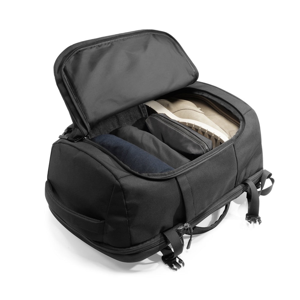 Rucsac pentru Calatorie cu Compartiment pentru Laptop/Tableta - Tomtoc (T66M1D1) - Black