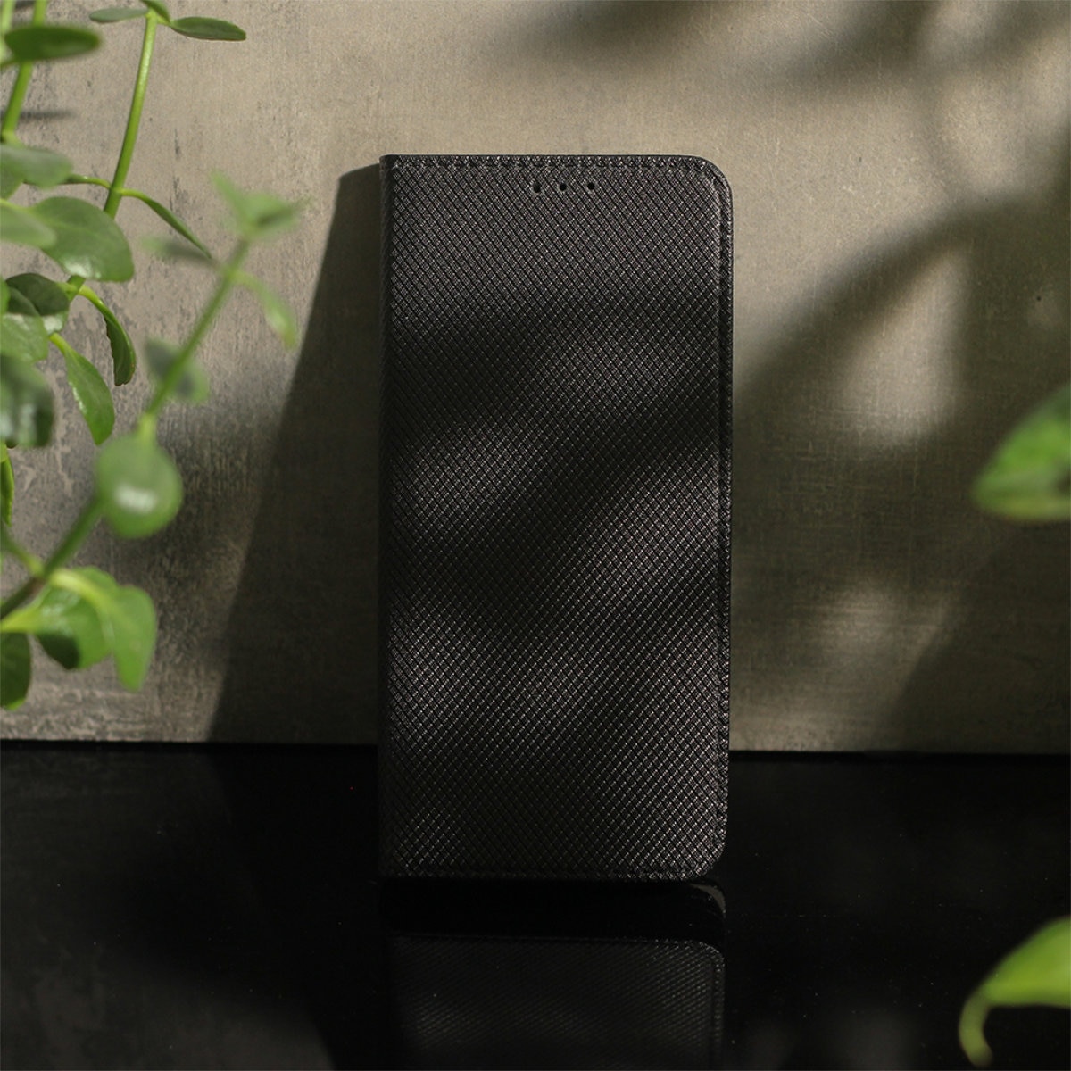 Husa tip carte, compatibila cu Samsung Galaxy A15 5G si A15 4G, premium flip book cu inchidere magnetica si functie stand, buzunar card, neagra Negru Flip cover