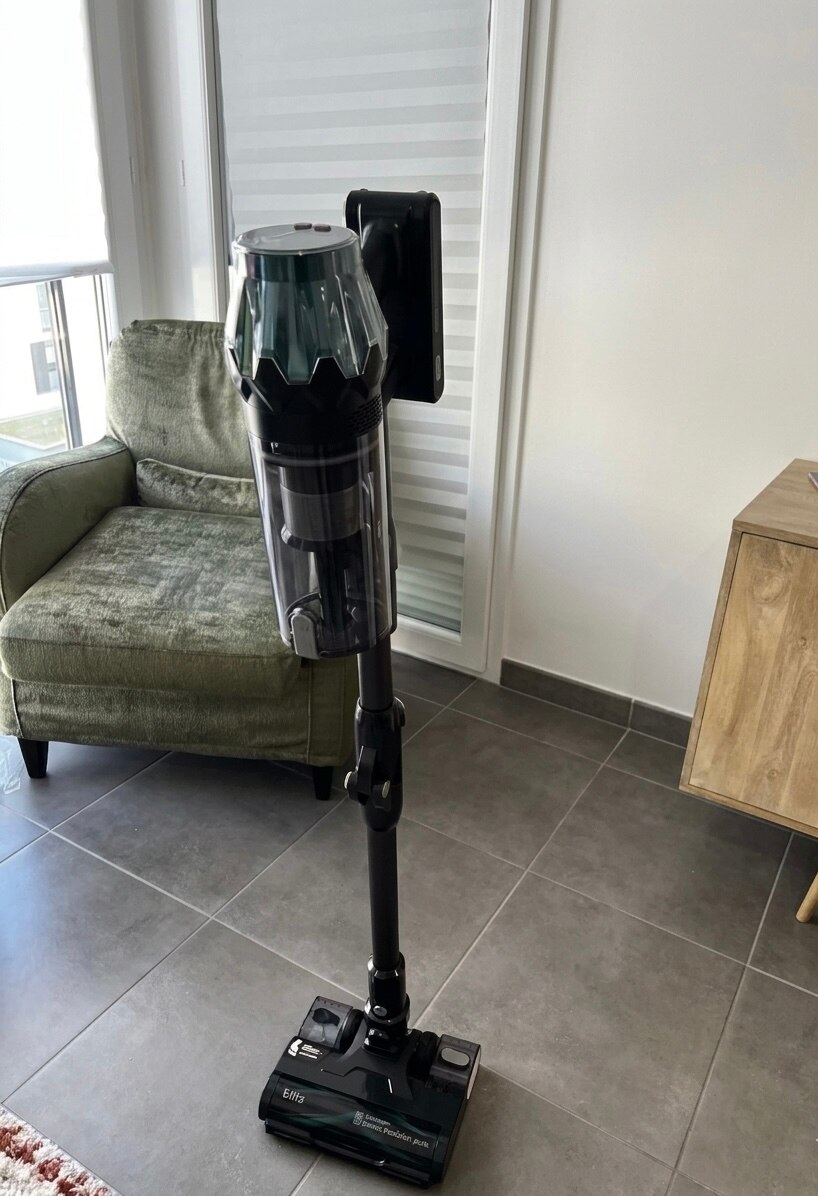 Aspirator vertical Vactidy V15 MAX, alimentare pe baterii, capacitate colectare 1.5 L