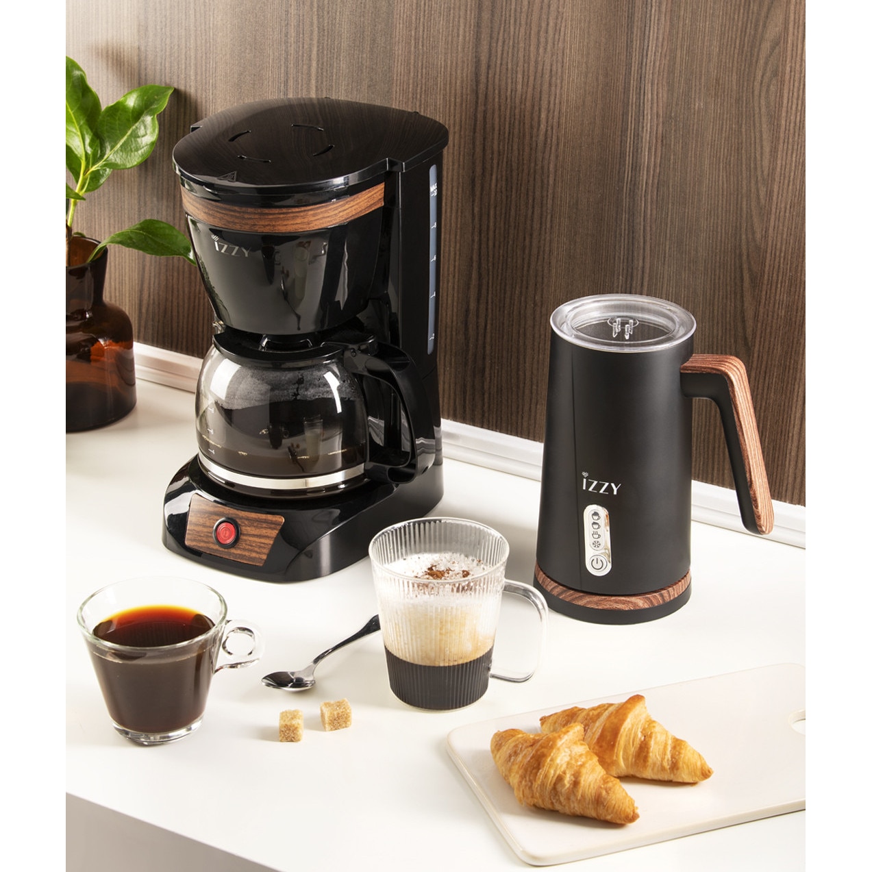 Filtru de cafea Wooden, Izzy, tehnologie aroma control, 1.5 L, 950 W, negru/lemn