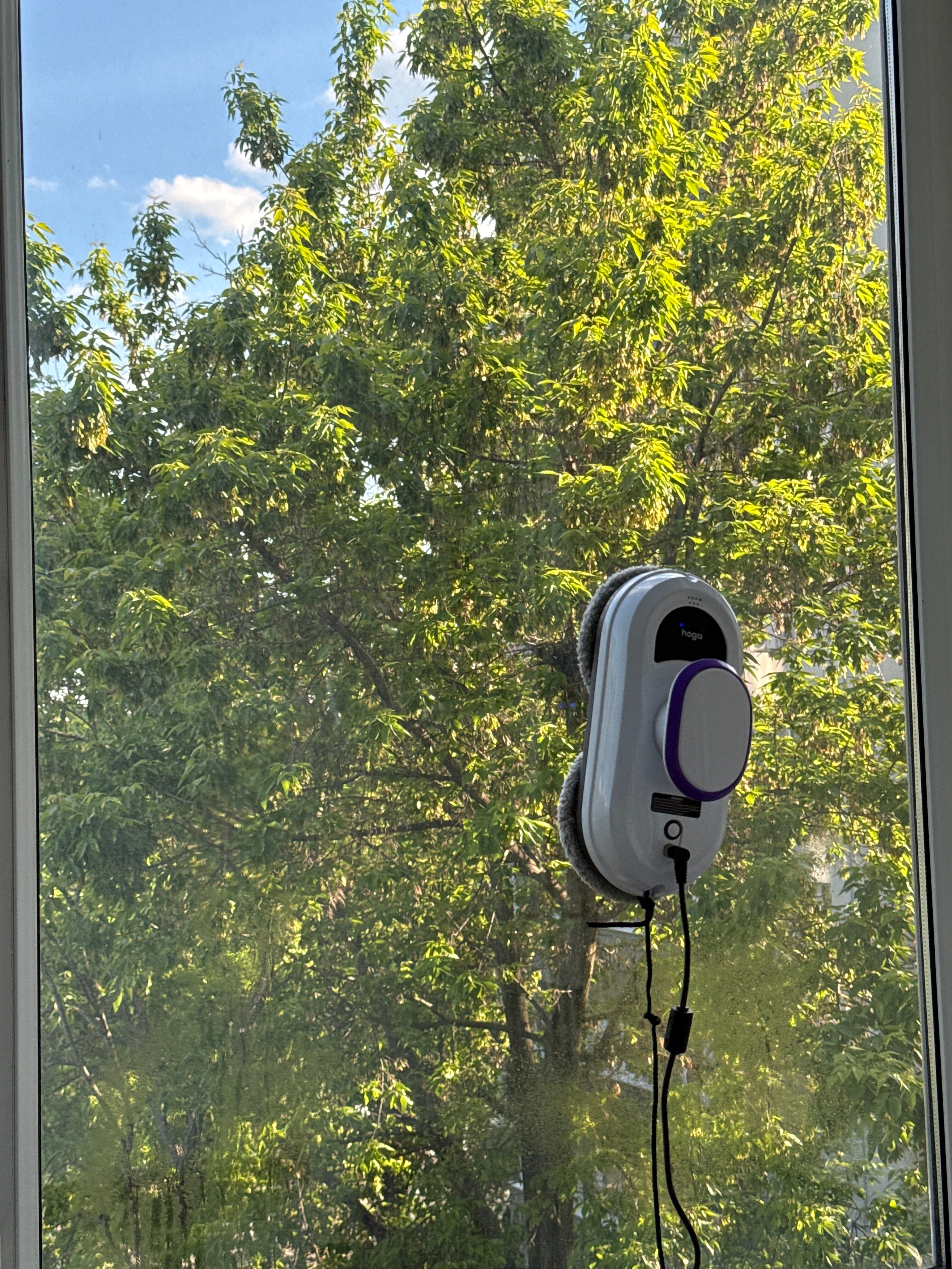 Robot de curățare a geamurilor HOGA W10 avansat, cu frânghie de siguranță, telecomandă și 10 lavete de curățare