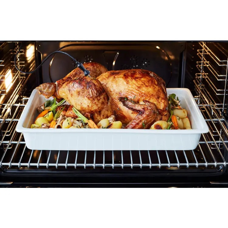 Aragaz premium cu plita pe inductie si cuptor electric Bertazzoni, 60 cm, colectie Professional, 4 zone de gatit, 9 trepte de putere+Booster, cuptor 69 litri, 11 moduri gatire, indicator caldura reziduala, panou de control tactil si mecanic, portocaliu