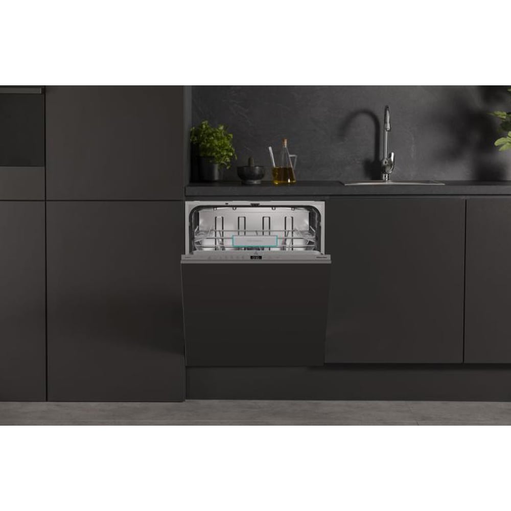 Masina de spalat vase incorporabila HISENSE HV642C65, 14 seturi, 6 programe, 60 cm, Clasa C, panou comanda argintiu