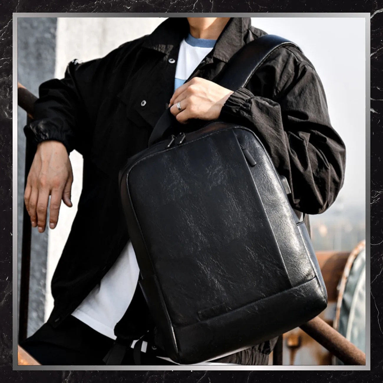 Rucsac negru BAD&BAGS, piele ecologică, 42x29x13cm, compartiment laptop 15,6 inch, port USB
