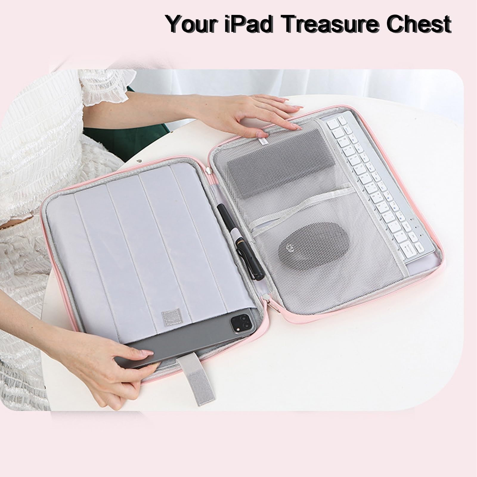 Husa de protectie si transport pentru tableta si dispozitive pana la 11″, impermeabila, cu interior moale, din poliester, 30×23.5×2.5 cm, cu laveta din piele de caprioara cadou, roz