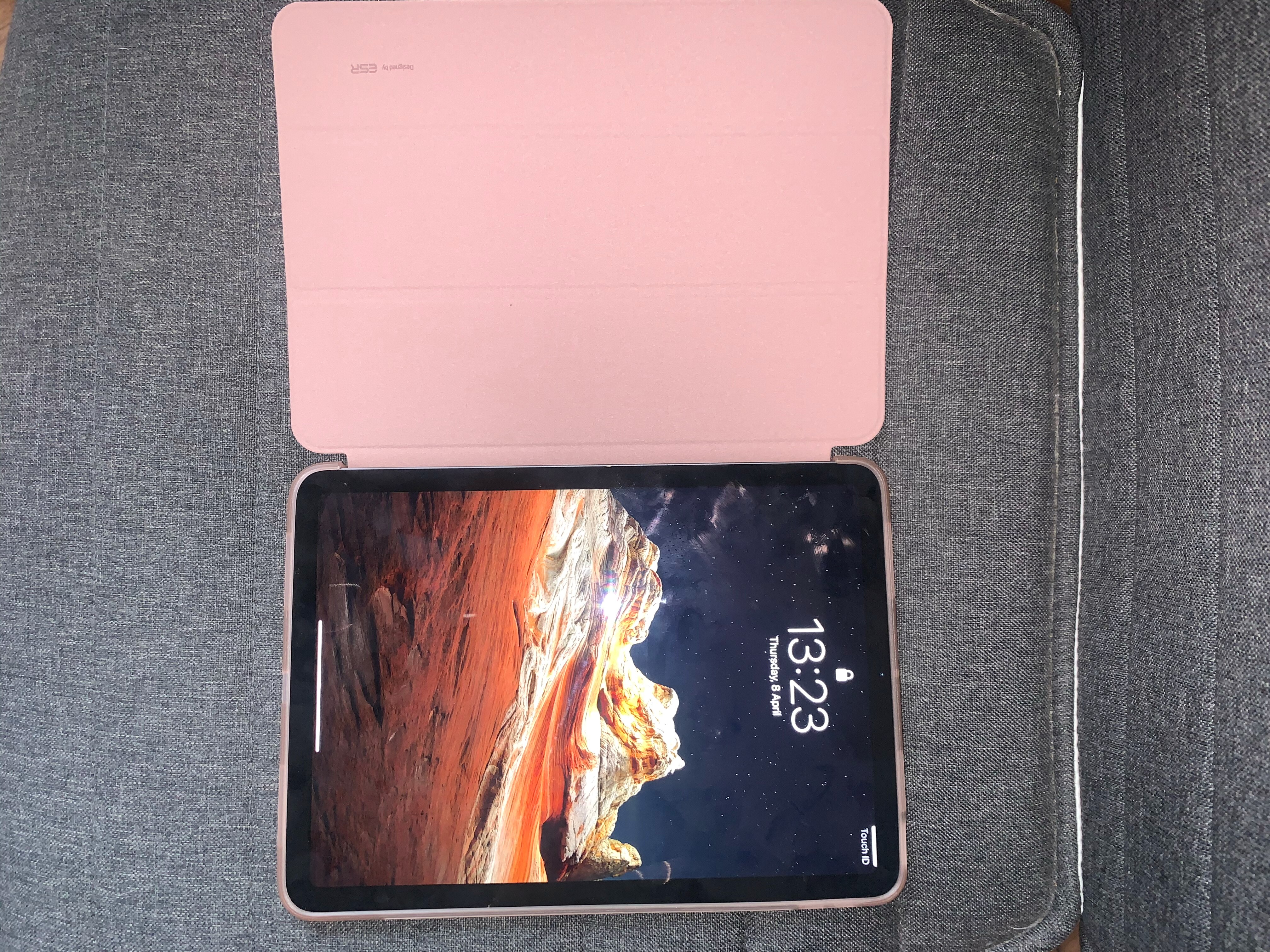 Husa de protectie tableta ESR, Rebound Slim pentru Apple iPad AIR 4 2020/ AIR 5 2022, Roz/Auriu