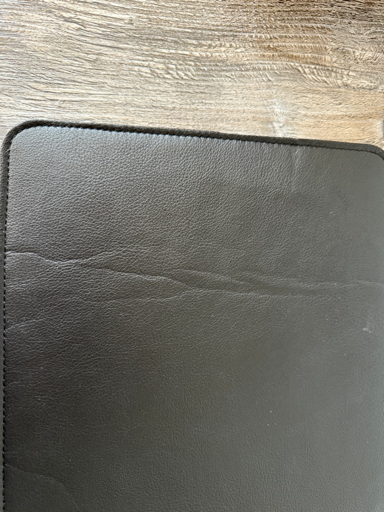 Husa laptop pentru MacBook PRO 13 inch, UNIKA, bej/verde