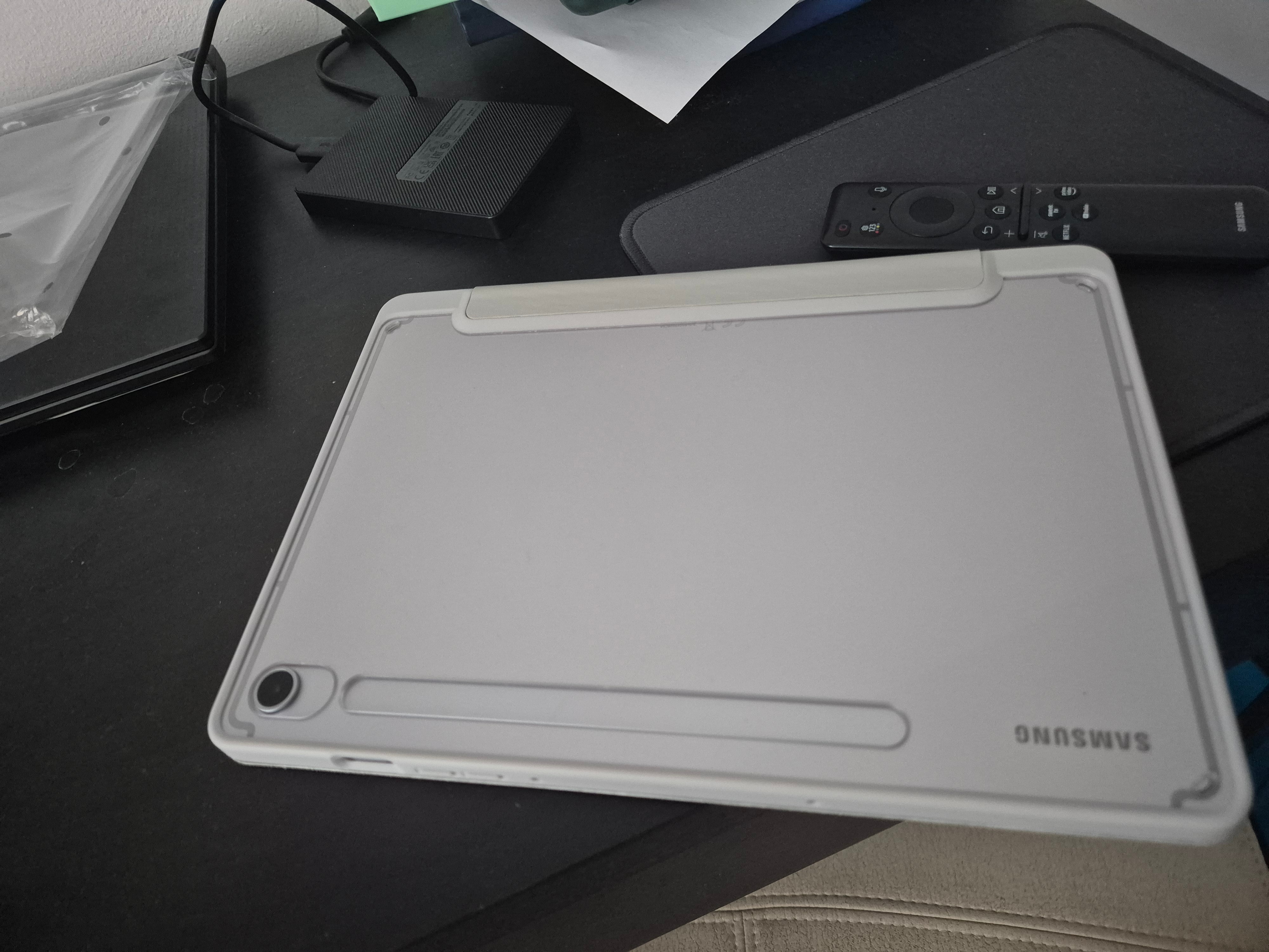 Husa Smart Cover compatibila cu Samsung Galaxy Tab S10 Lite/S10 FE 11inch, Slot Pen, Negru, TELGORBCS