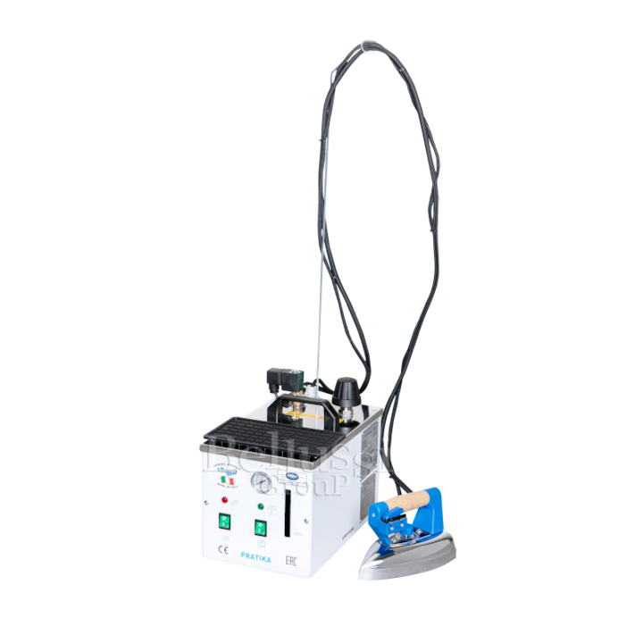Generator industrial de abur cu fier de calcat industrial pentru calcat Comel Pratika 5 litri