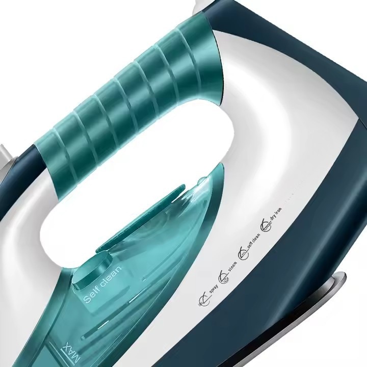 Fier de Calcat cu Abur, 2200W, Talpa Ceramica Antiaderenta, 450 ml, Temperatura Reglabila in 5 Trepte, Functie Abur, Design Ergonomic, Ideal pentru Uz Casnic si Profesional