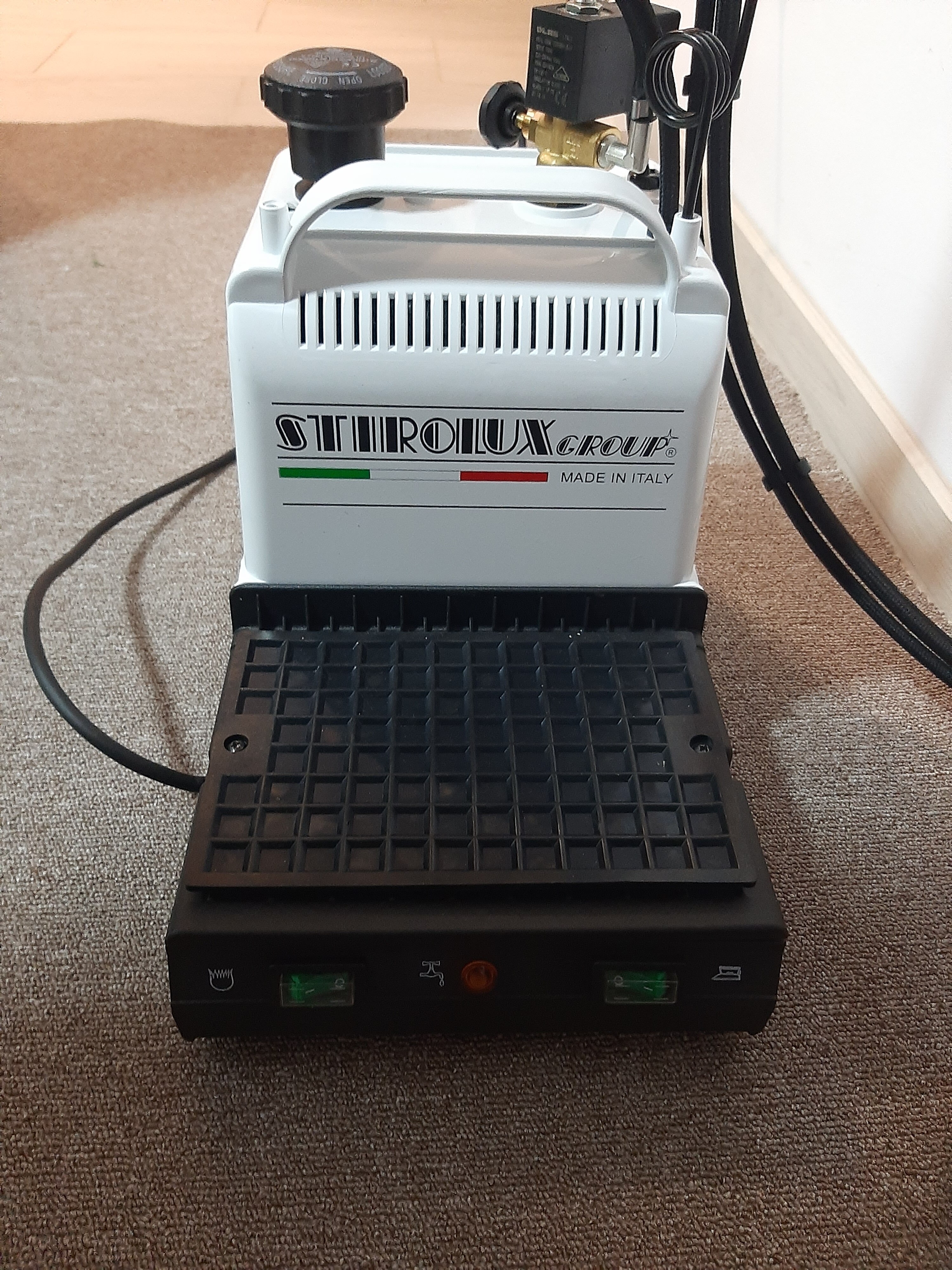 Statie de calcat Stirolux Tipo Stir 2300, putere 1000 W