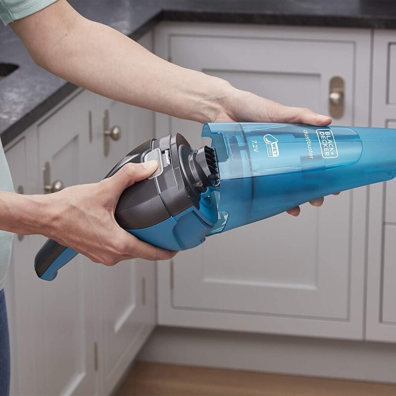 Aspirator de mana "DUSTBUSTER" umed-uscat, cu acumulator Li-Ion, 7.2 V, 1.5 Ah, WDC215WA-QW