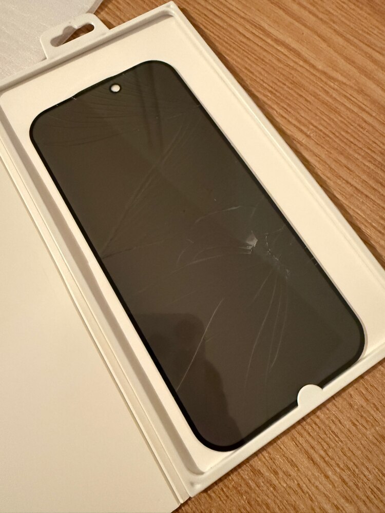 Folie sticla tip Privacy Glass, Compatibila iPhone 16 Pro, Anti Spy, Tempered Glass